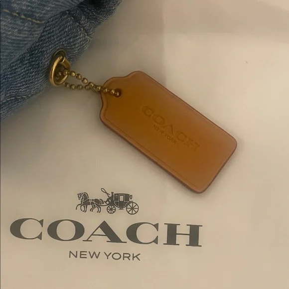 Coach Tabby Shoulder Bag 20 With Quilting - Picture 5 of 16